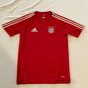 Adidas FC 2017-2018 Bayern Munich Soccer Football‎ Jersey Mens small BQ2459 EUC